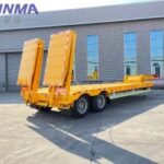 Low bed semi-trailer