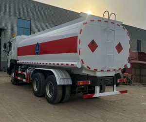 HOWO 6X4 OIL TANK TRUCK - truck - Trailer manufacturer, semi-trailer factory, truck and dump truck supplier